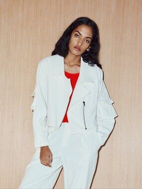 Eve Gravel Cruise Jacket White